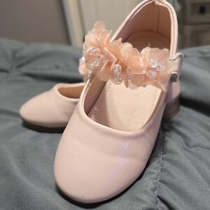 🔵Pink/ Salmon Colored Floral Kids Shoes